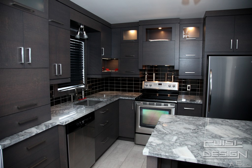 CuisiDesign.Models.AlbumItem